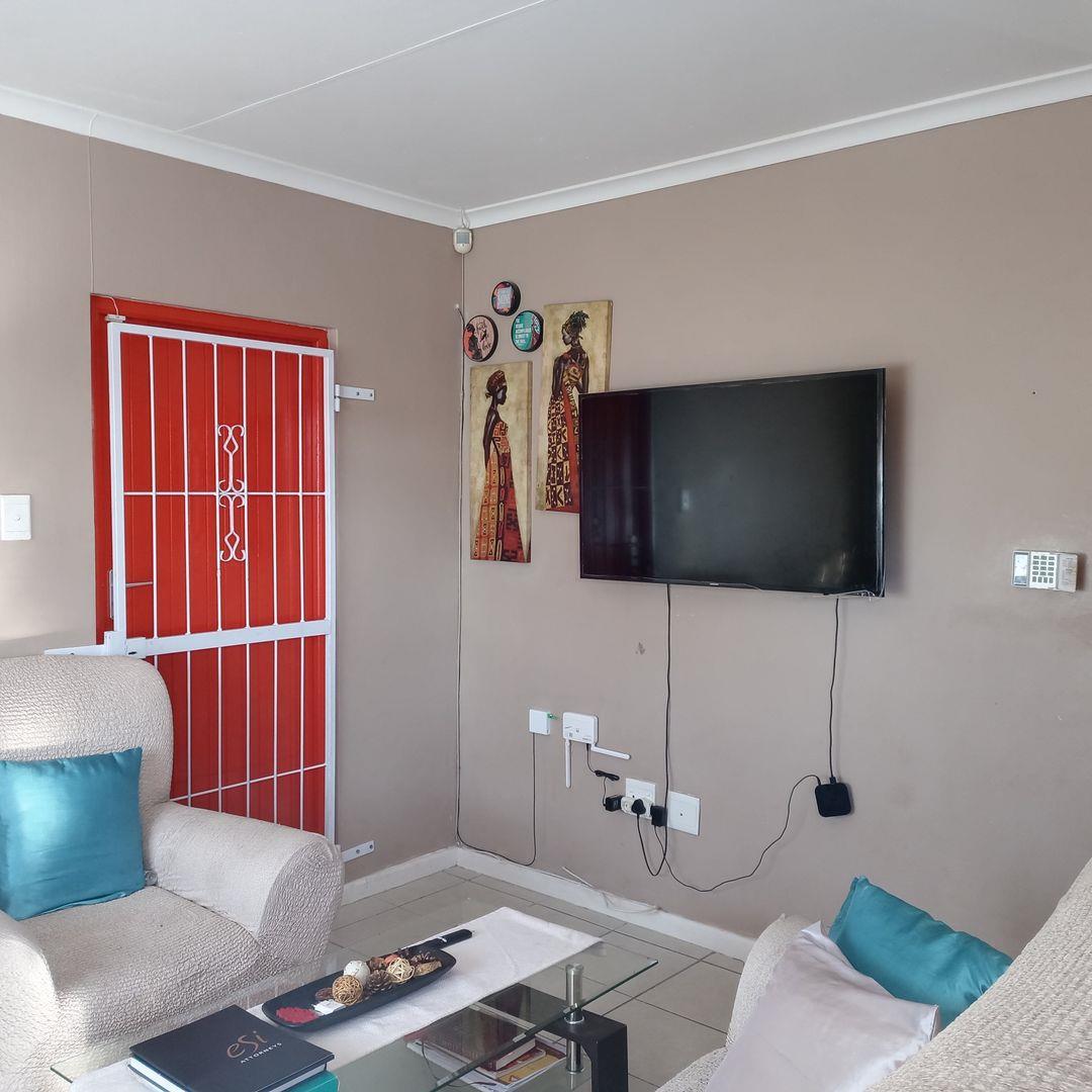 3 Bedroom Property for Sale in The Wines Western Cape